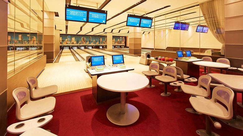 <b>The Prince Park Tower Tokyo Recreation</b>. Images powered by <a href="https://iceportal.shijigroup.com/" title="IcePortal" target="_blank">IcePortal</a>.