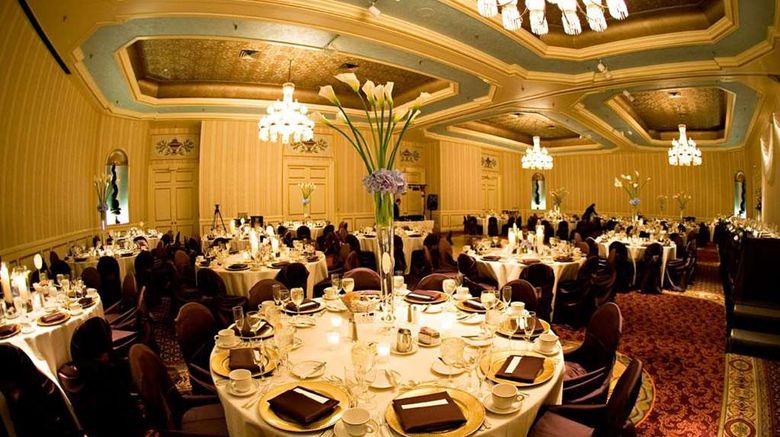 <b>The Saint Paul Hotel Restaurant</b>. Images powered by <a href="https://iceportal.shijigroup.com/" title="IcePortal" target="_blank">IcePortal</a>.