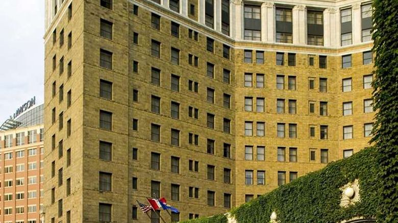 <b>The Saint Paul Hotel Exterior</b>. Images powered by <a href="https://iceportal.shijigroup.com/" title="IcePortal" target="_blank">IcePortal</a>.