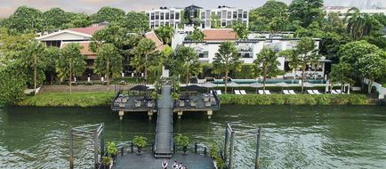 The Siam Exterior