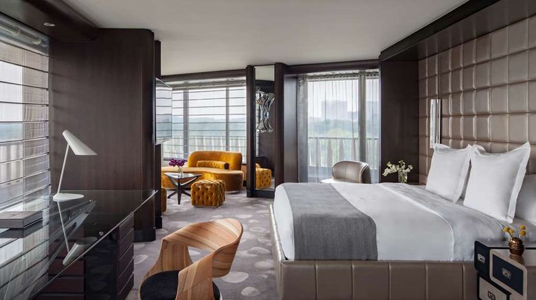 <b>The Watergate Hotel Suite</b>. Images powered by <a href="https://iceportal.shijigroup.com/" title="IcePortal" target="_blank">IcePortal</a>.