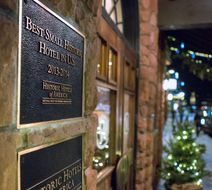 The Wort Hotel Exterior