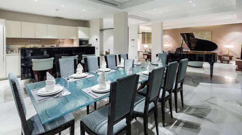 <b>Vivienda Al Hada Restaurant</b>. Images powered by <a href="https://iceportal.shijigroup.com/" title="IcePortal" target="_blank">IcePortal</a>.