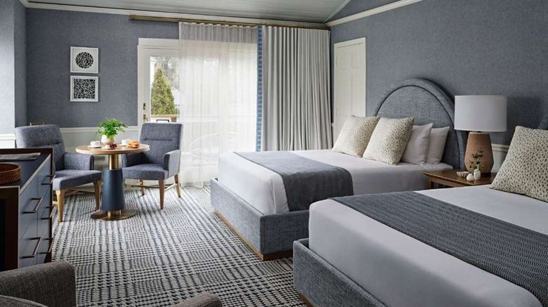 <b>Wequassett Resort and Golf Club Room</b>. Images powered by <a href="https://iceportal.shijigroup.com/" title="IcePortal" target="_blank">IcePortal</a>.