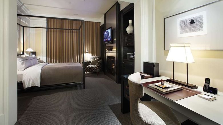 <b>XV Beacon Room</b>. Images powered by <a href="https://iceportal.shijigroup.com/" title="IcePortal" target="_blank">IcePortal</a>.