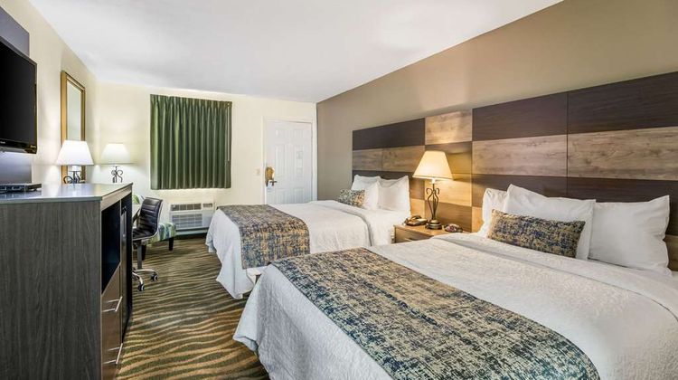 Rodeway Inn Cadiz Room