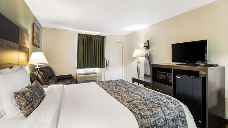 Rodeway Inn Cadiz Room