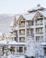 Summit Lodge & Spa