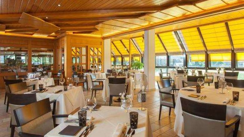 <b>Hotel Cailler Restaurant</b>. Images powered by <a href="https://iceportal.shijigroup.com/" title="IcePortal" target="_blank">IcePortal</a>.