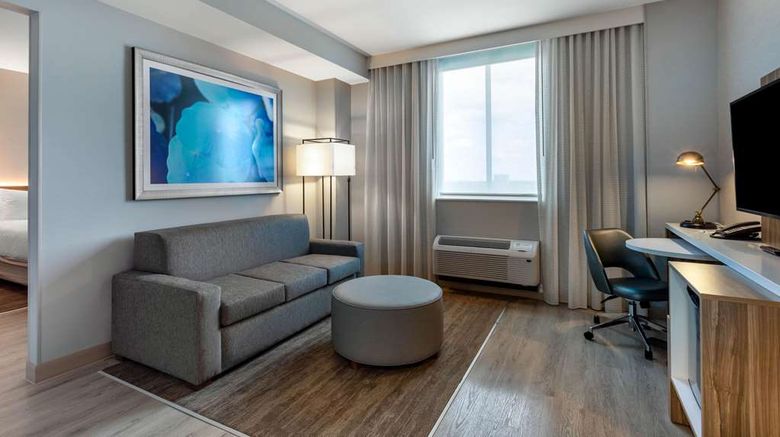 <b>Wyndham Garden Miami Int'l Airport Suite</b>. Images powered by <a href="https://iceportal.shijigroup.com/" title="IcePortal" target="_blank">IcePortal</a>.