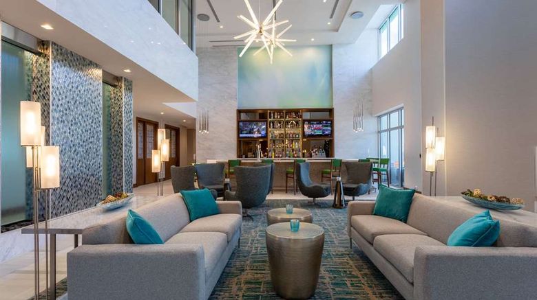 <b>Wyndham Garden Miami Int'l Airport Lobby</b>. Images powered by <a href="https://iceportal.shijigroup.com/" title="IcePortal" target="_blank">IcePortal</a>.