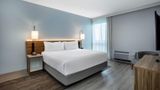 Wyndham Garden Miami Int'l Airport Suite