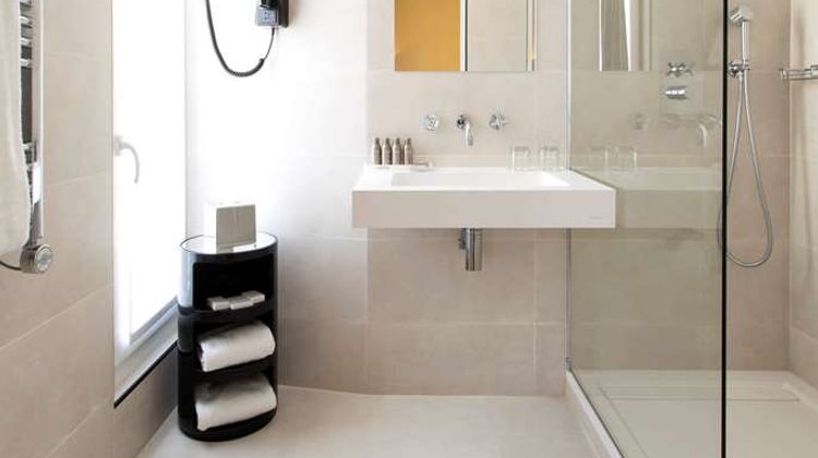 Hotel Mathis Paris Room