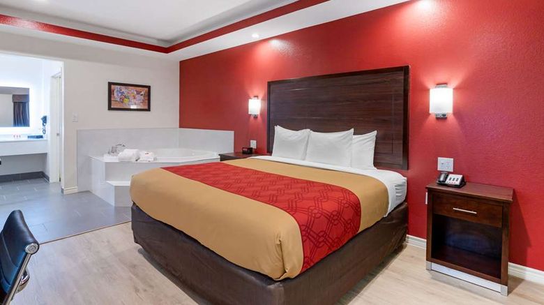 <b>Econo Lodge Houston Northwest - Cypress Room</b>. Images powered by <a href="https://iceportal.shijigroup.com/" title="IcePortal" target="_blank">IcePortal</a>.