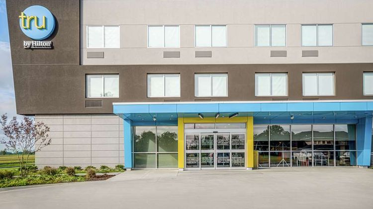 Tru by Hilton Greenville Exterior
