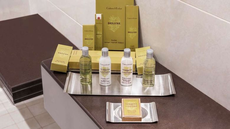 <b>Doubletree By Hilton Jabal Omar Makkah Room</b>. Images powered by <a href="https://iceportal.shijigroup.com/" title="IcePortal" target="_blank">IcePortal</a>.