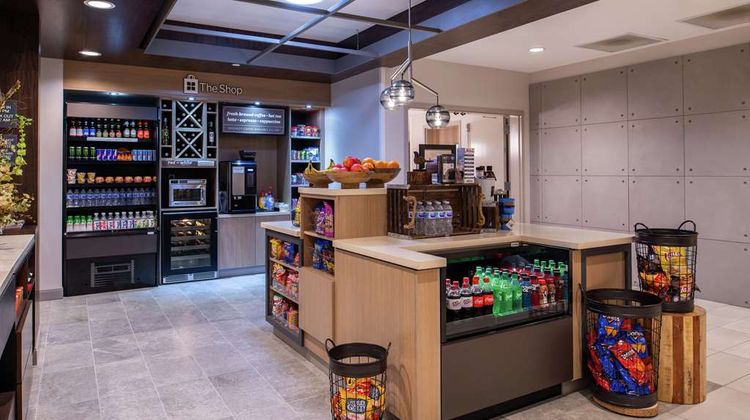 Hilton Garden Inn Kansas City Airport Restaurant