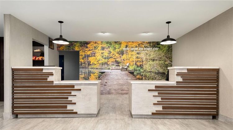 La Quinta Inn & Suites by Wyndham Lobby