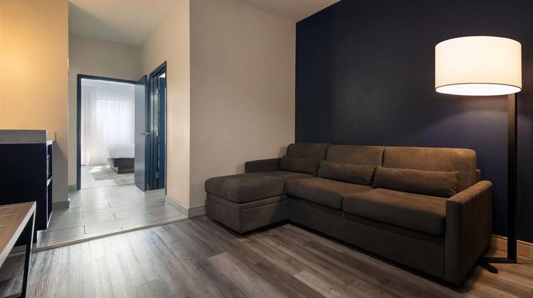 La Quinta Inn & Suites by Wyndham Suite