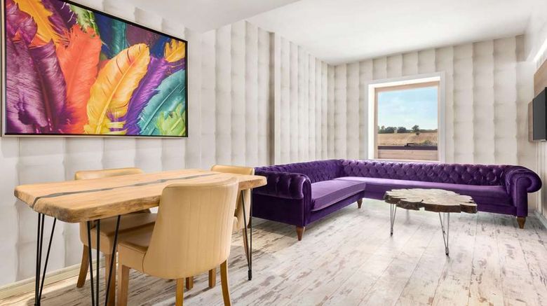 <b>Wyndham Cerkezkoy Suite</b>. Images powered by <a href="https://iceportal.shijigroup.com/" title="IcePortal" target="_blank">IcePortal</a>.