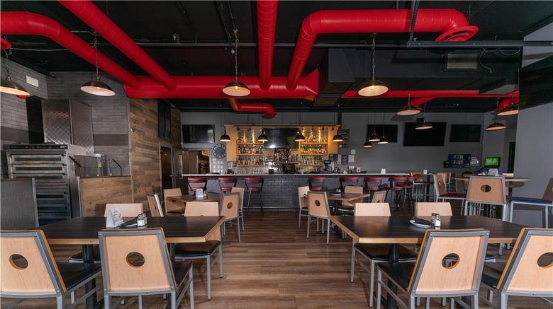 <b>Prestige Harbourfront Resort Restaurant</b>. Images powered by <a href="https://iceportal.shijigroup.com/" title="IcePortal" target="_blank">IcePortal</a>.