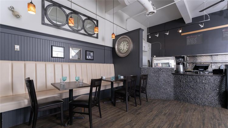 Prestige Harbourfront Resort Restaurant