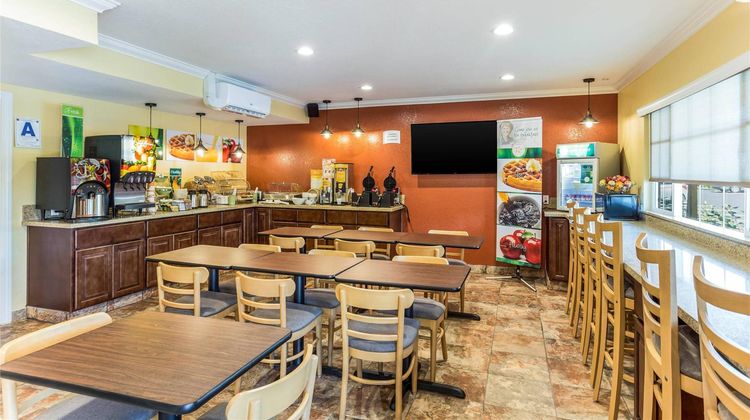 Quality Inn Escondido San Diego North County Restaurant