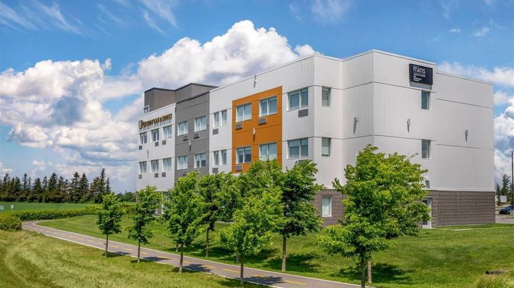 Quality Inn and Suites Mont-Joli Exterior