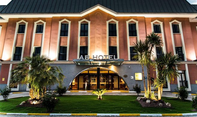 AB Arganda Sercotel Hotel Exterior