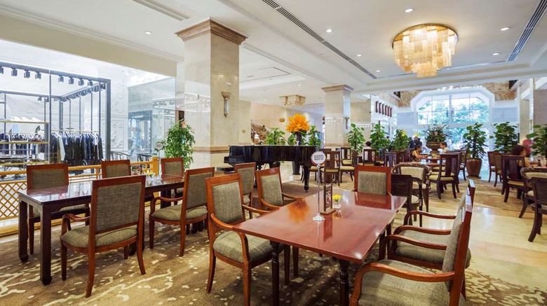 <b>Rex Hotel Restaurant</b>. Images powered by <a href="https://iceportal.shijigroup.com/" title="IcePortal" target="_blank">IcePortal</a>.