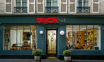 Crayon Hotel Paris