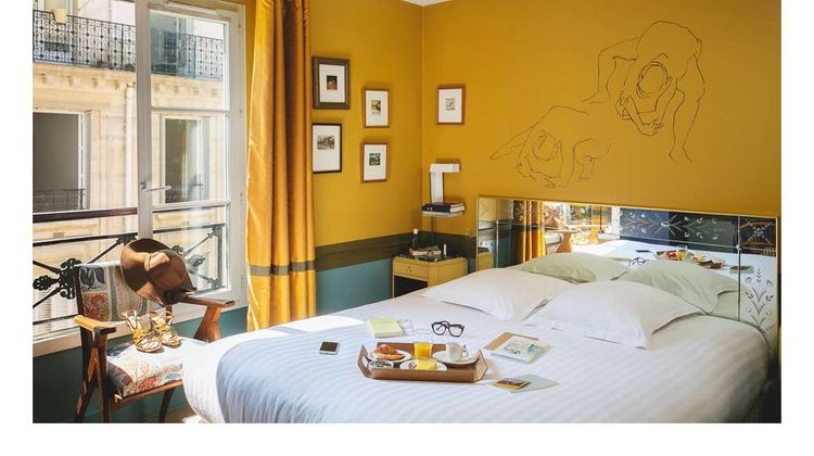 Crayon Hotel Paris Room
