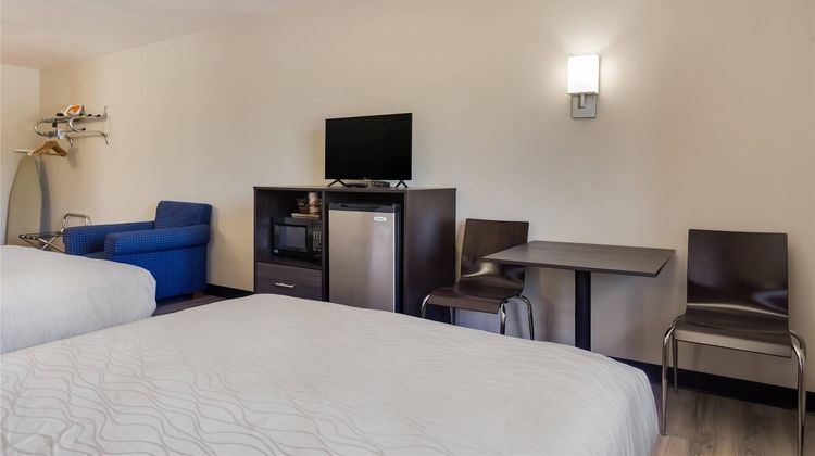 Rodeway Inn Branson Room