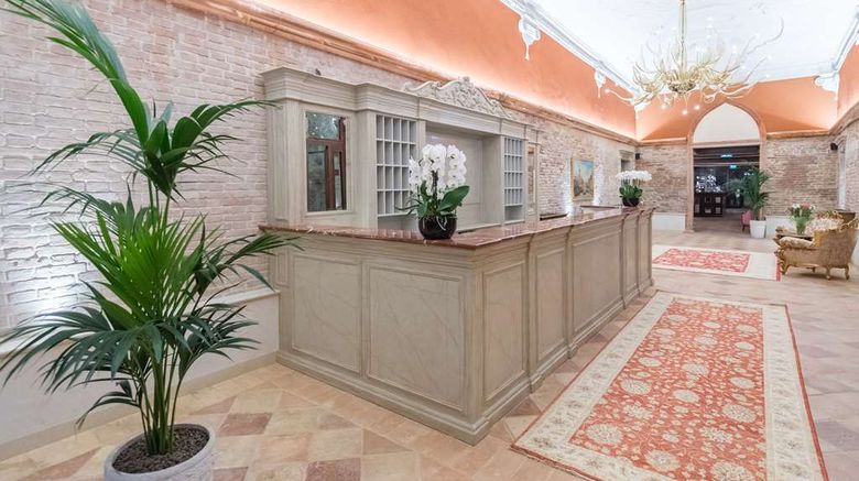 <b>Hotel Nani Mocenigo Palace Lobby</b>. Images powered by <a href="https://iceportal.shijigroup.com/" title="IcePortal" target="_blank">IcePortal</a>.