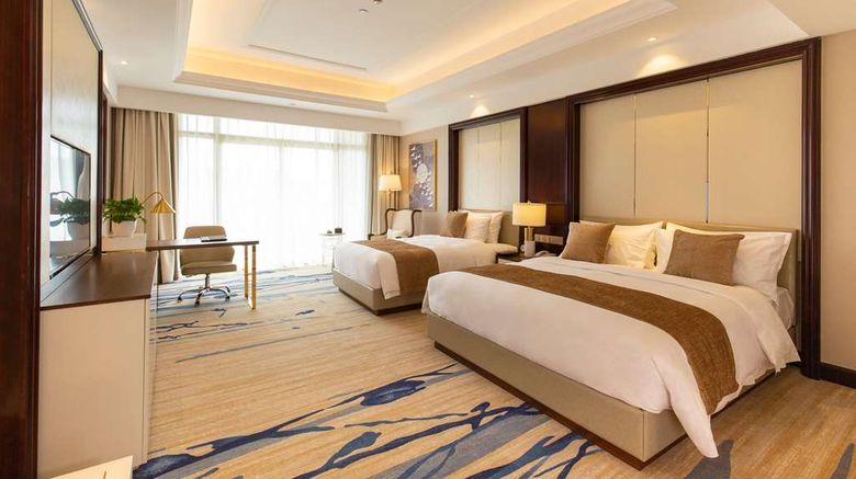 <b>Wyndham Grand Plaza Royale Kaicheng Anji Room</b>. Images powered by <a href="https://iceportal.shijigroup.com/" title="IcePortal" target="_blank">IcePortal</a>.