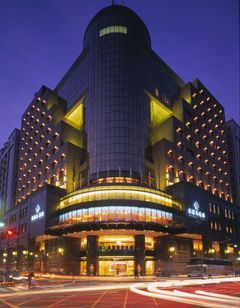 Monarch Plaza Hotel