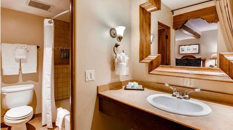 Pinon Court by La Fonda Room