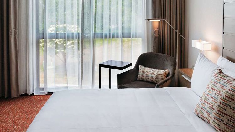 Revel Hotel Tapestry Collection Hilton Room