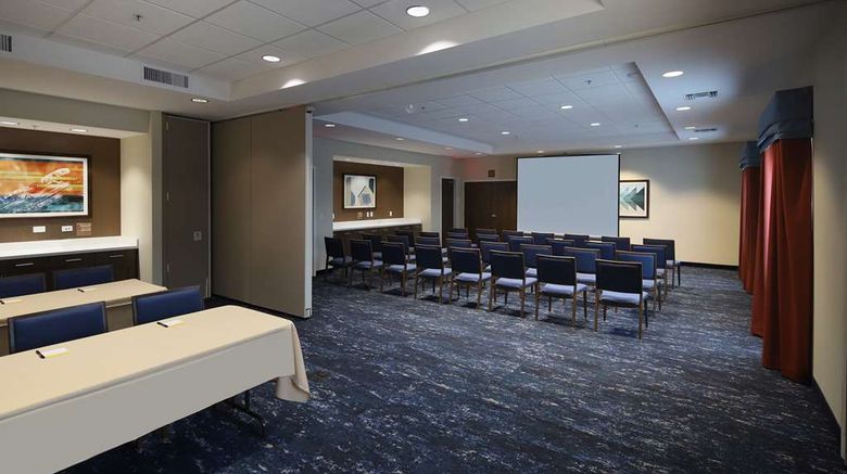 <b>Hampton Inn & Suites Tucson Tech Park Meeting</b>. Images powered by <a href="https://iceportal.shijigroup.com/" title="IcePortal" target="_blank">IcePortal</a>.