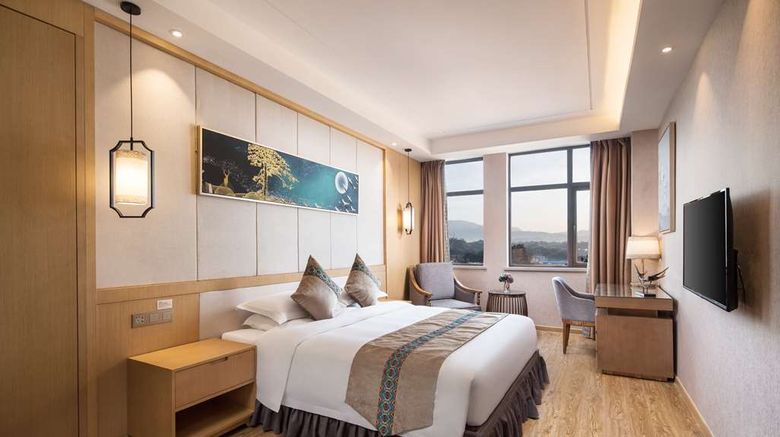 <b>Ramada Plaza by Wyndham Enshi Room</b>. Images powered by <a href="https://iceportal.shijigroup.com/" title="IcePortal" target="_blank">IcePortal</a>.