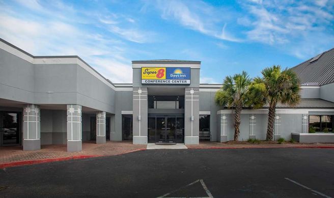 Days Inn by Wyndham Mobile I-65 Exterior
