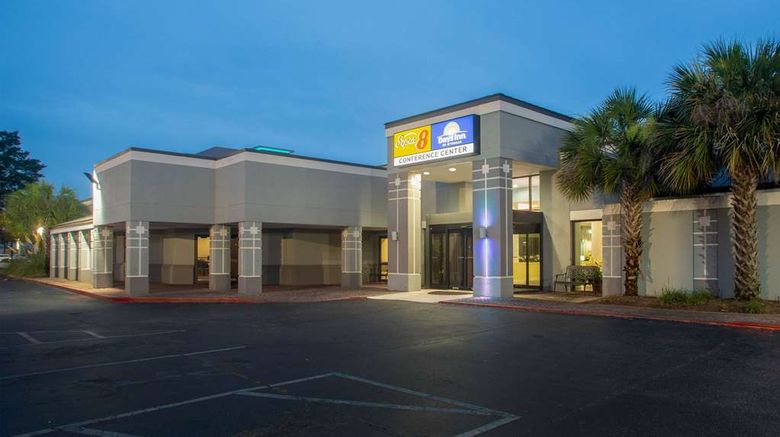 <b>Days Inn by Wyndham Mobile I-65 Exterior</b>. Images powered by <a href="https://iceportal.shijigroup.com/" title="IcePortal" target="_blank">IcePortal</a>.