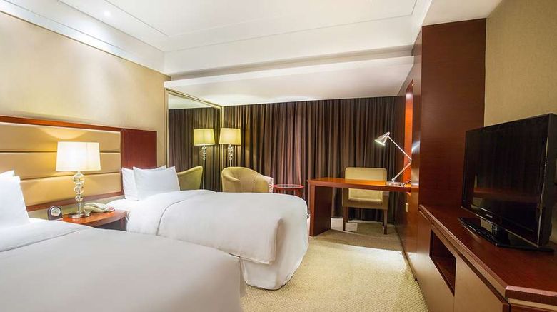 <b>Grand Metropark North York Hotel Room</b>. Images powered by <a href="https://iceportal.shijigroup.com/" title="IcePortal" target="_blank">IcePortal</a>.