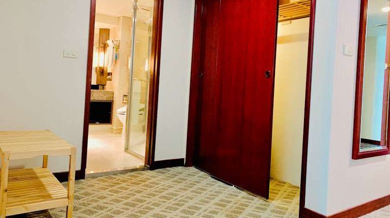<b>Howard Plaza Hotel Kaohsiung Room</b>. Images powered by <a href="https://iceportal.shijigroup.com/" title="IcePortal" target="_blank">IcePortal</a>.
