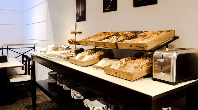 Ramada Buenos Aires Centro Restaurant