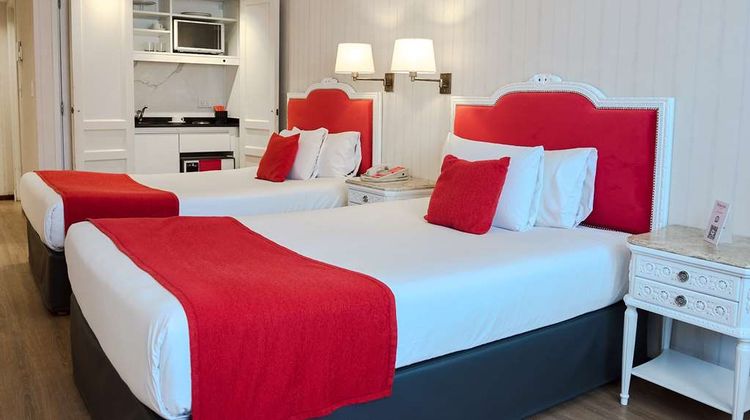 Ramada Buenos Aires Centro Room