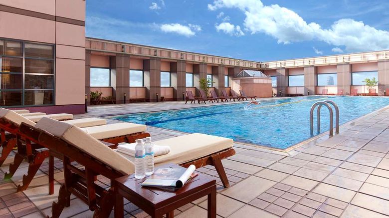 <b>The Splendor Taichung Pool</b>. Images powered by <a href="https://iceportal.shijigroup.com/" title="IcePortal" target="_blank">IcePortal</a>.