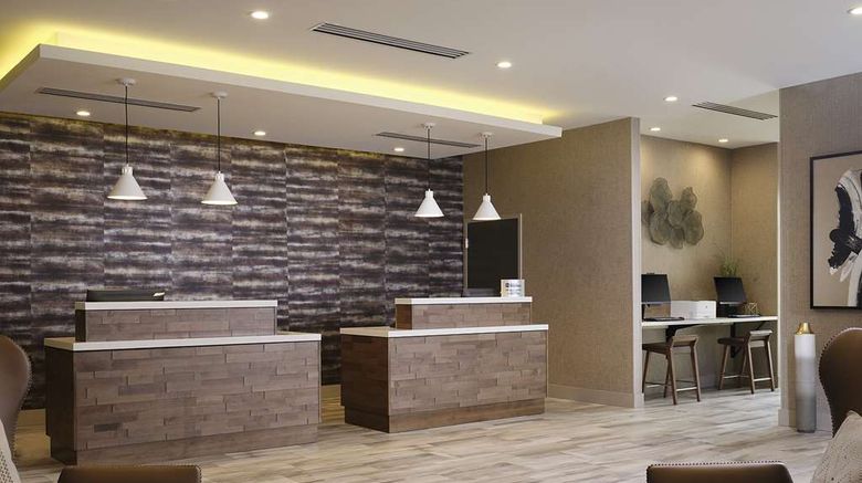 <b>Best Western Plus Desoto Lobby</b>. Images powered by <a href="https://iceportal.shijigroup.com/" title="IcePortal" target="_blank">IcePortal</a>.