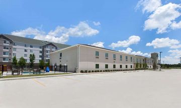 Days Inn by Wyndham Baton Rouge Airport