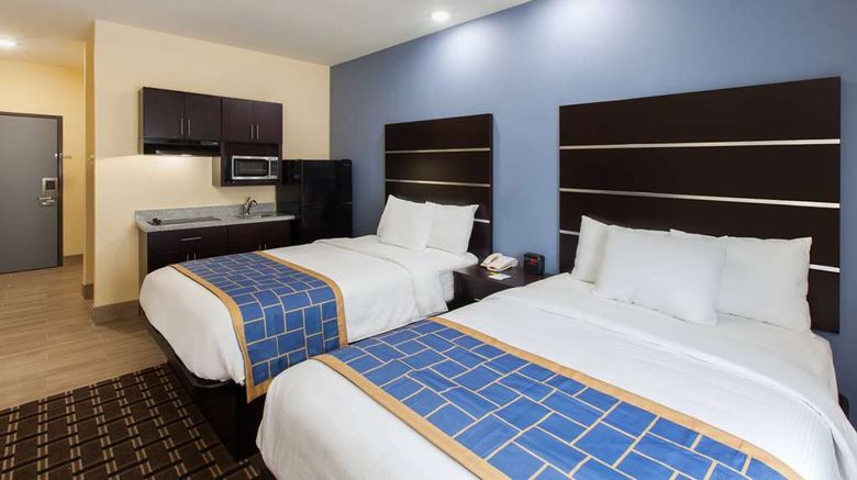 <b>Days Inn by Wyndham Baton Rouge Airport Room</b>. Images powered by <a href="https://iceportal.shijigroup.com/" title="IcePortal" target="_blank">IcePortal</a>.